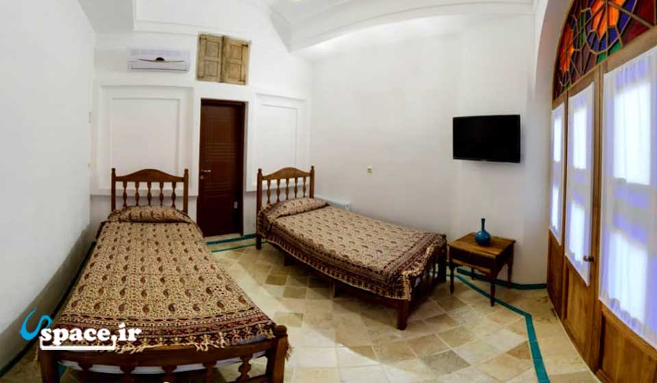 اتاق 2 تخته هتل سنتی خانه اطلسی - کاشان - اصفهان